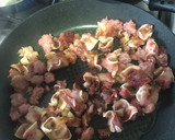 Foto del paso 1 de la receta: Carbonara de oreja y trufa
