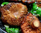 Foto del paso 2 de la receta: Níscalos en salsa de mantequilla, ajo y perejil