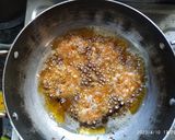 A picture of step 3 of Sabudana Vada.
