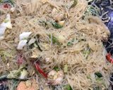 Foto langkah ke 4 dari resep Bihun Goreng Jawa.