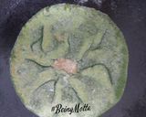 A picture of step 4 of Spinach-Potato Stuffed Paratha.