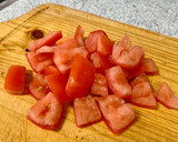 Foto del paso 1 de la receta: Dip de tomate y aceitunas