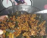 Foto langkah ke 5 dari resep Orek tempe kering.
