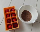 Pudingos csokis eperkocka recept fázis 11 fotója