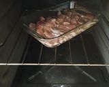 Foto del paso 3 de la receta: Salmonetes al horno con mini papas y boniatos