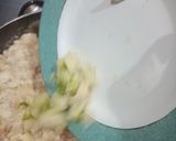 A picture of step 4 of Bread ka halwa.