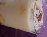 A picture of step 1 of Mango lassi.