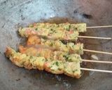 Foto langkah ke 4 dari resep Sate telur saus barberque.