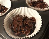 Foto del passaggio 3 della ricetta Rose del Deserto Super Cioccolatose🌹🍫