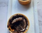 Foto langkah ke 4 dari resep Chocolate Souffle only 2 Ingredients.