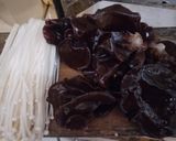 Foto langkah ke 1 dari resep Capjay Jamur/ Cah Jamur.