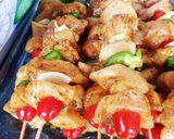 Une image de l'étape 3 de Brochettes de poulet marinés au curry cuisson cocotte magimix ou cuisson woodfire.