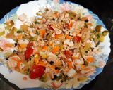 Foto del paso 4 de la receta Tartaletas de guacamole con gulas y de ensalada con gorgonzola