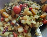 A picture of step 4 of Santula/Mixed veg curry.