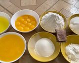 Foto langkah ke 1 dari resep Sponges Cake topping keju.