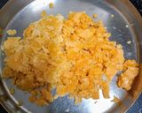 A picture of step 2 of Til Ke Ladoo.