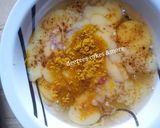 A picture of step 1 of Fried triangle yam.