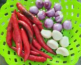 Foto langkah ke 4 dari resep Bumbu Dasar Merah Putih.