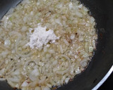 Foto del paso 5 de la receta: Albóndigas de rape y langostinos con pizca de curry