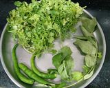 A picture of step 1 of Xacuti Goan Chicken Gravy.