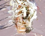 Une image de l'étape 2 de Cabillaud en papillote et pomme de terre au four 😋.
