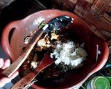 Foto langkah ke 4 dari resep Nasi Goreng Ikan Teri Asin.
