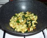 Cukkinis citromos kapribogyós spagetti recept fázis 4 fotója