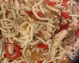 Foto del paso 4 de la receta: Fideos Udon con pollo y verduras