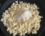 A picture of step 3 of Gur er Kachagolla.