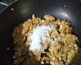 A picture of step 2 of Khoya Gujiya.
