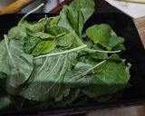 Foto langkah ke 1 dari resep Sayur Bening Bayam Jagung Wortel.