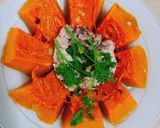 Hình bước làm 2 của món Bí đỏ chưng thịt