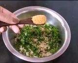 A picture of step 2 of Marwadi Bajra Methi Roti.