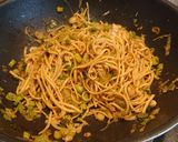 A picture of step 4 of Egg Noodles and Meatballs.