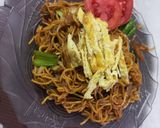 Foto langkah ke 3 dari resep Bakmie Goreng Praktis (ala chef).
