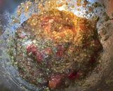 Une image de l'étape 4 de Tomates cœur de bœuf farcies fromage frais de brebis,pistaches et épices.