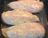 Foto del paso 3 de la receta: Pechugas de pollo jugosas, al horno