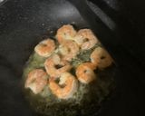 Foto langkah ke 2 dari resep Udang Buncis Balado Simple.