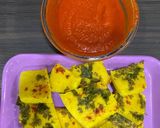 A picture of step 3 of Khatta dhokla.