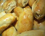 A picture of step 6 of Baked meat roll.