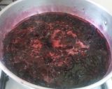 A picture of step 1 of Hibiscus Flower Enchiladas.