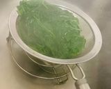 A picture of step 1 of Palak Paneer.