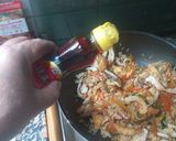 Foto del paso 5 de la receta: Chow fan mixto 炒飯