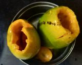 A picture of step 2 of Mango Kulfi Falooda.