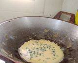 Foto langkah ke 3 dari resep Dadar telur ekonomis.