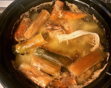 Foto del paso 4 de la receta: Caldo de carne y pollo en la Crockpot (12 horas)