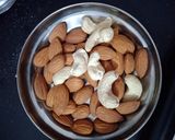 મલ્ટીગ્રેઇન સુખડી (Multigrain Sukhdi Recipe In Gujarati) રેસીપી સ્ટેપ1ફોટો