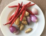 Foto langkah ke 2 dari resep Sambel Pecel Simple.