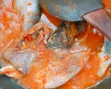 Foto langkah ke 3 dari resep Ikan Patin Asam Pedas.
