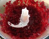 A picture of step 1 of Carrot-Beetroot Paratha.